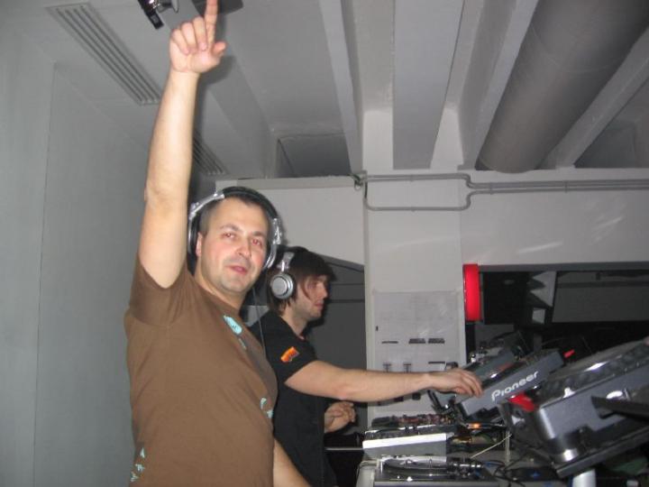 31.11.2007 : Horace Dan D. - Skills Party @ Midi Club Cluj-Napoca (ROU)